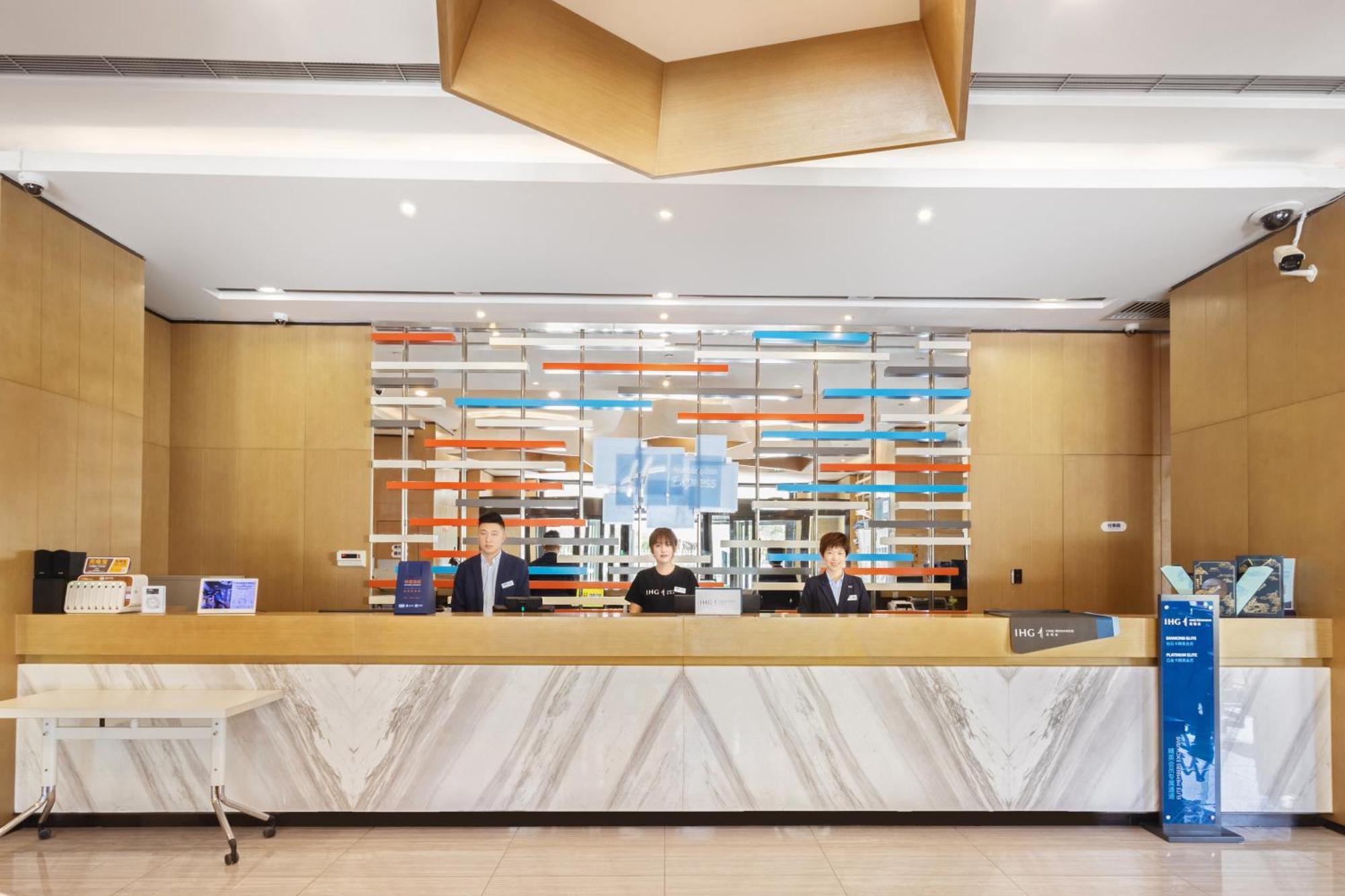 Holiday Inn Express Zhangye By Ihg Esterno foto
