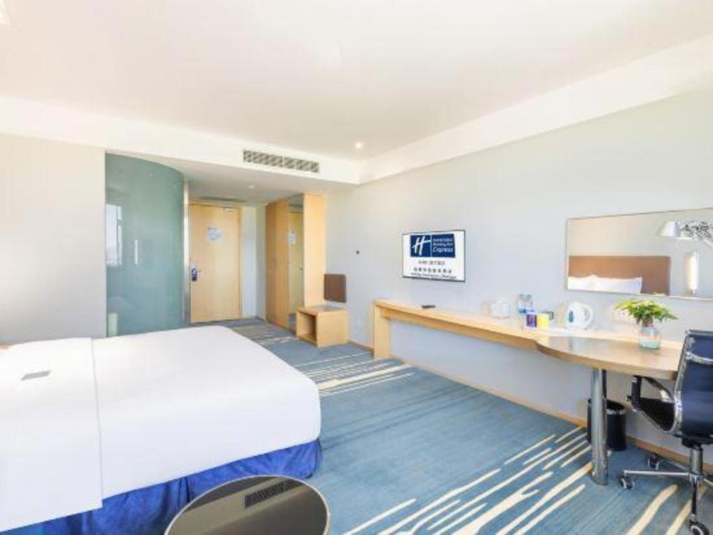 Holiday Inn Express Zhangye By Ihg Esterno foto